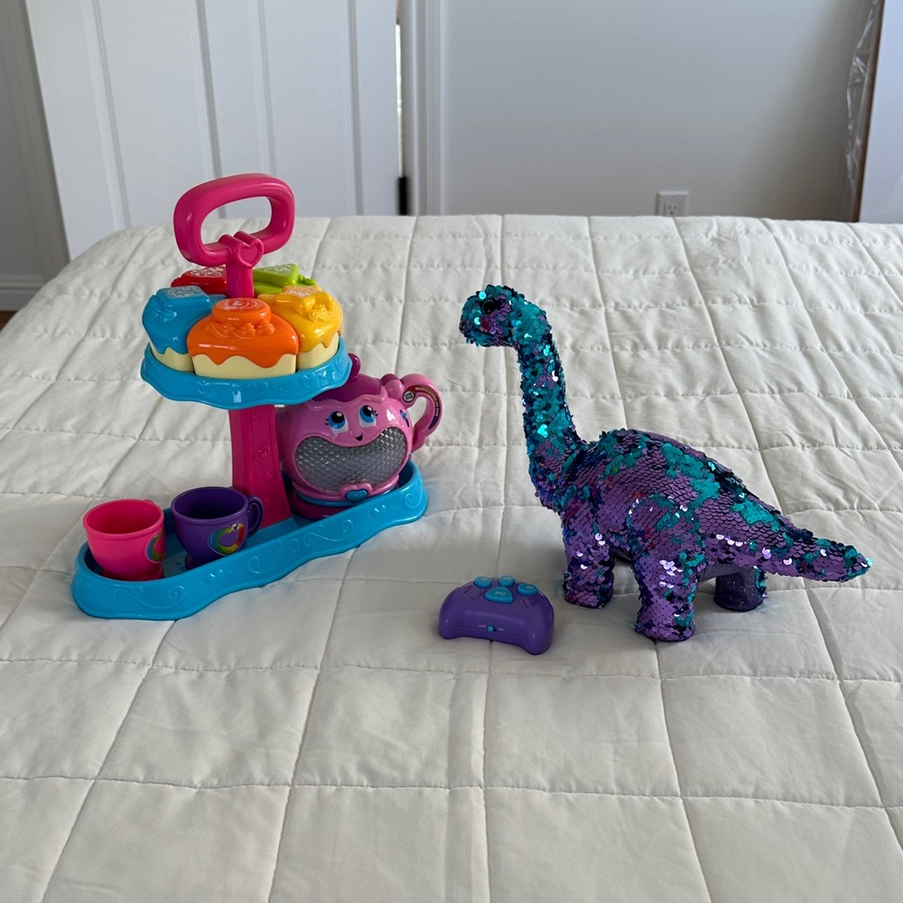 Leap Frog Tea Set & Sparkly Remote Control Dinosaur